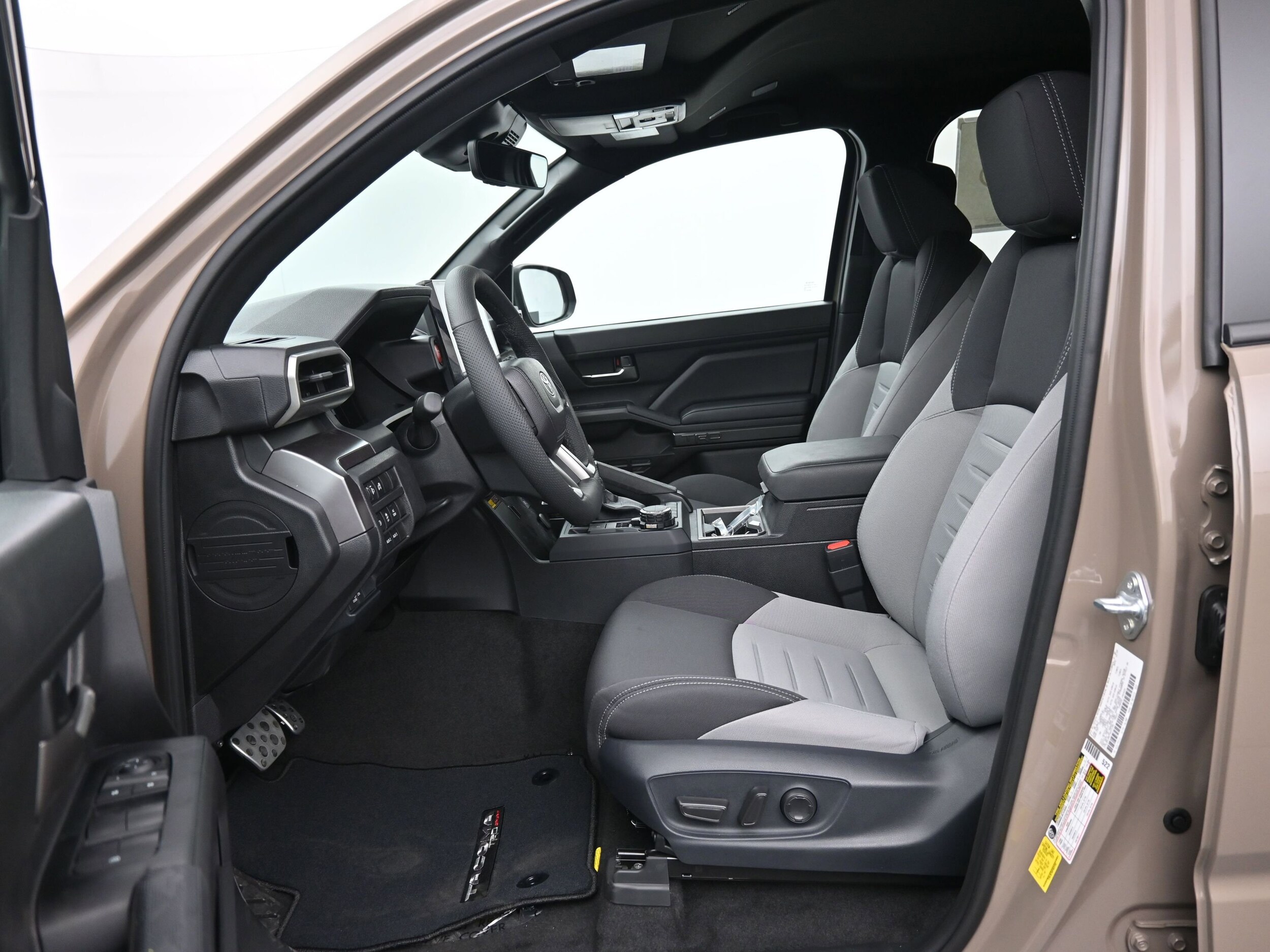 2026 Toyota Tacoma TRD Sport - Photo 11
