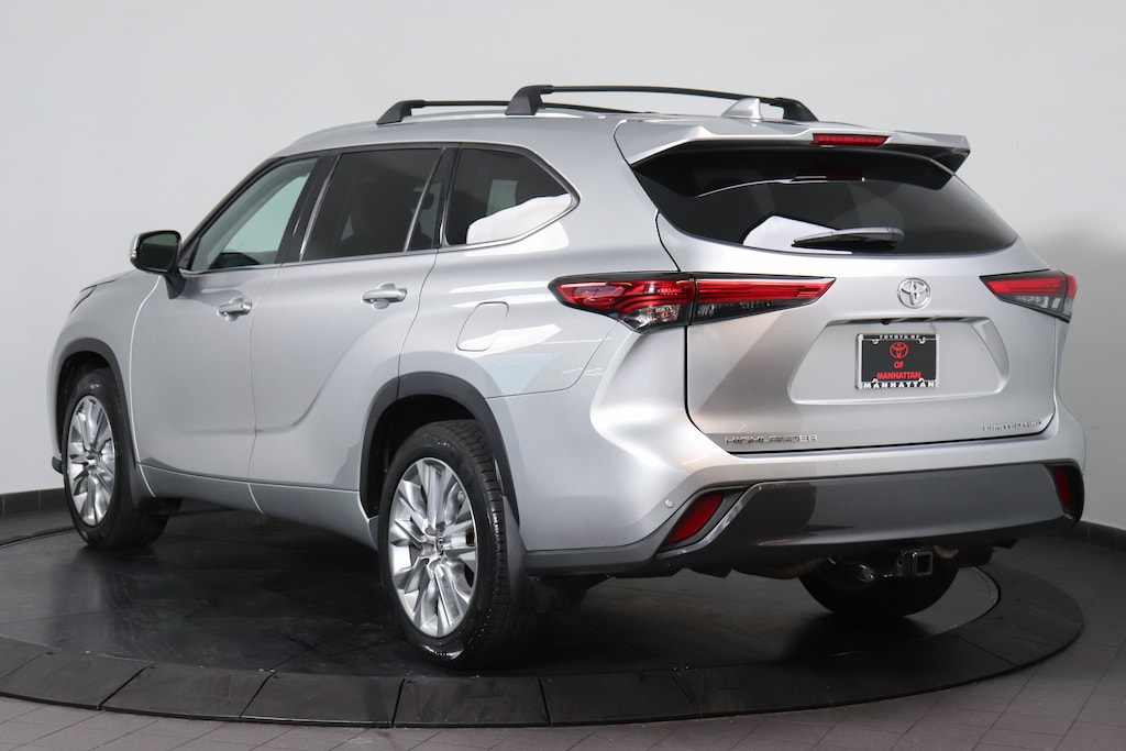 Used 2021 Toyota Highlander Limited SUV