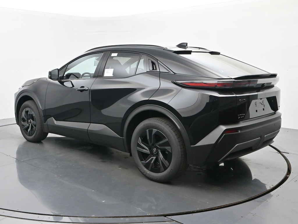 New 2026 Toyota C-HR SE SE AWD