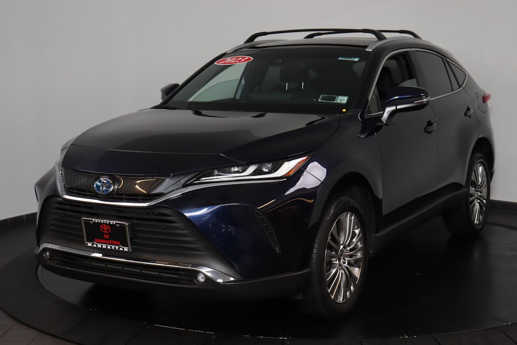 Used 2023 Toyota Venza XLE SUV