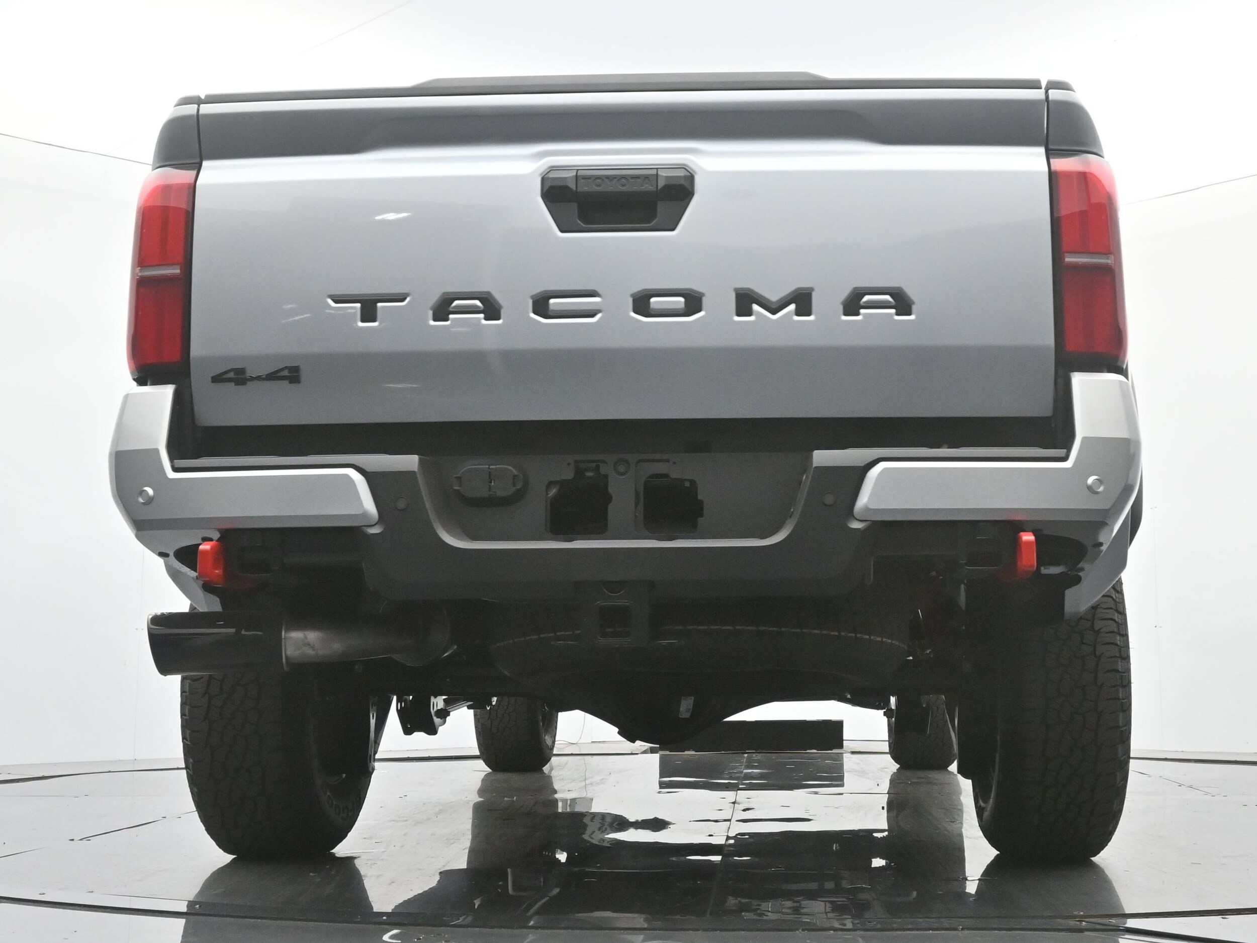 2025 Toyota Tacoma TRD Off Road - Photo 18