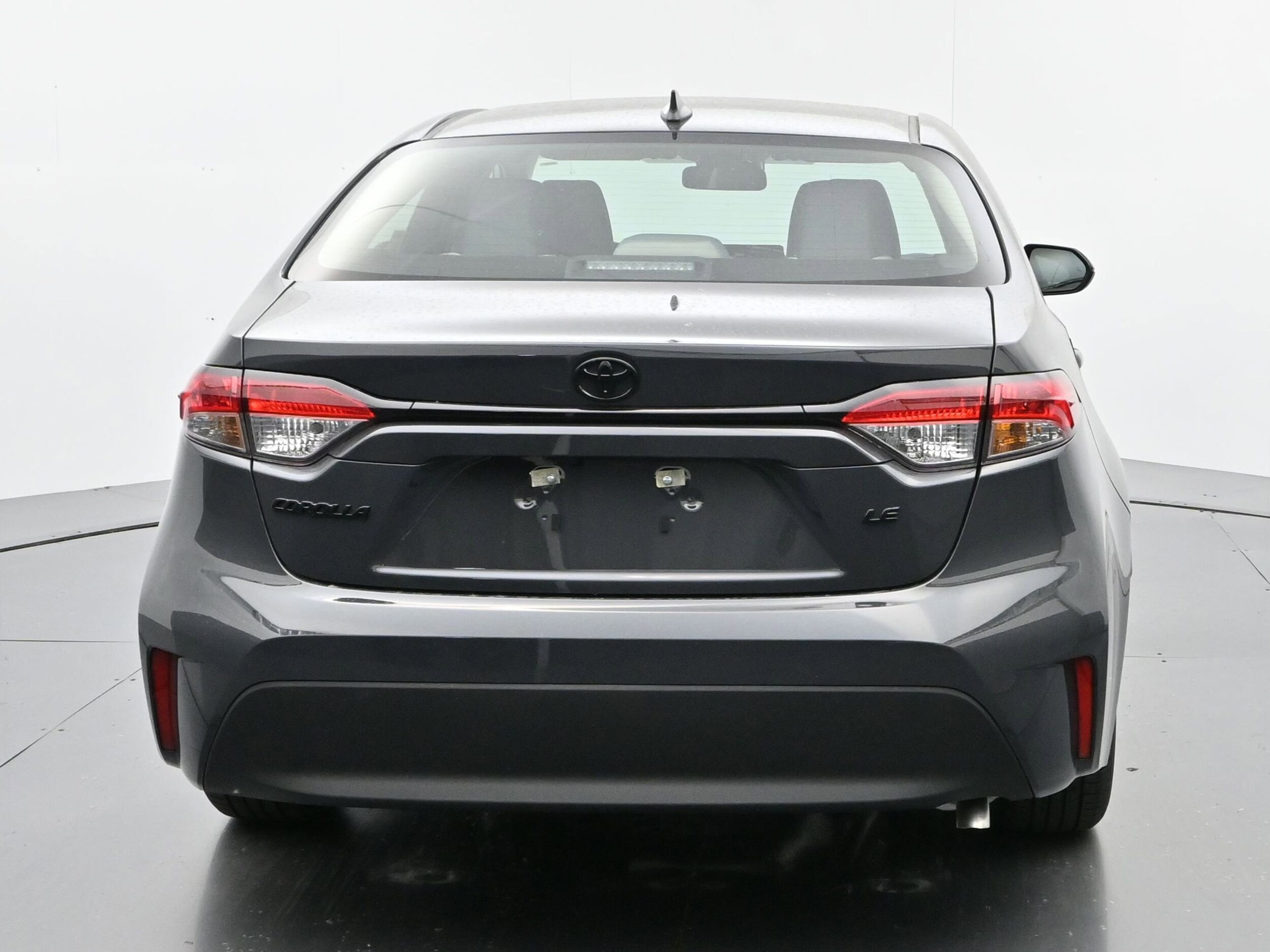 2026 Toyota Corolla LE photo 4