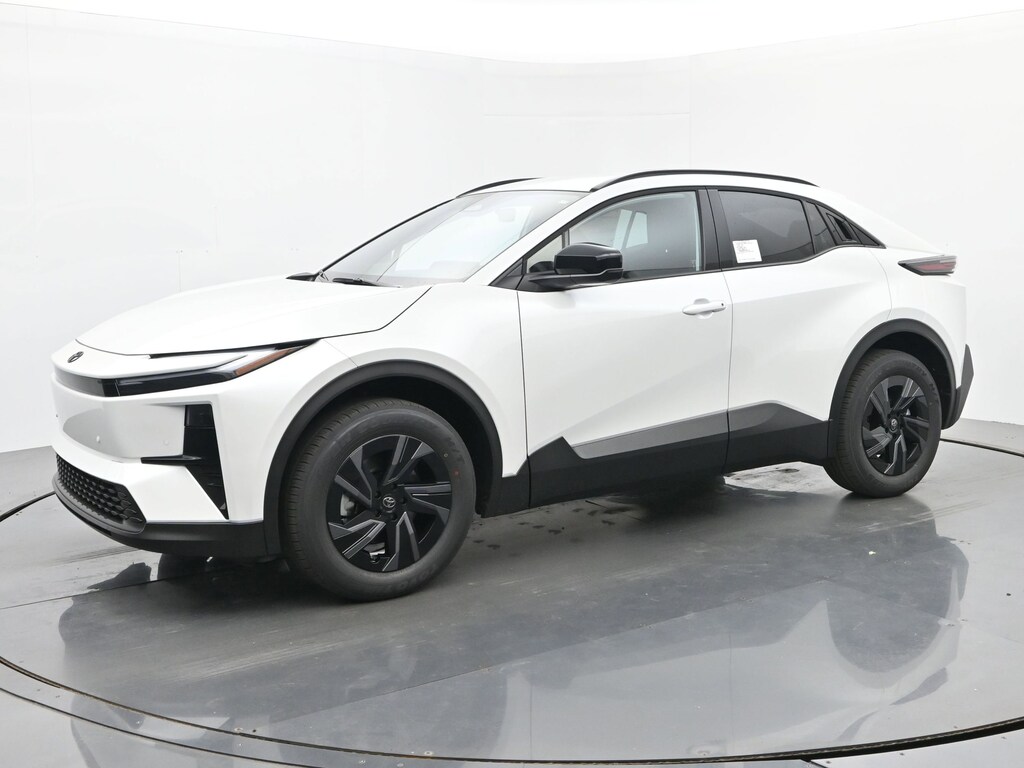 New 2026 Toyota C-HR SE SE AWD