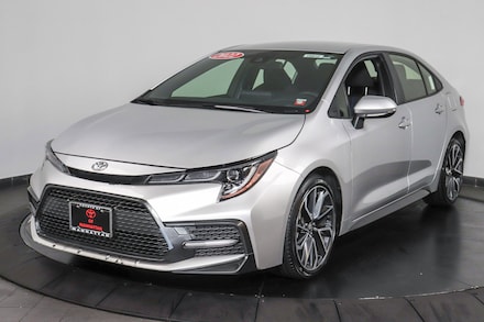 2022 Toyota Corolla SE Sedan