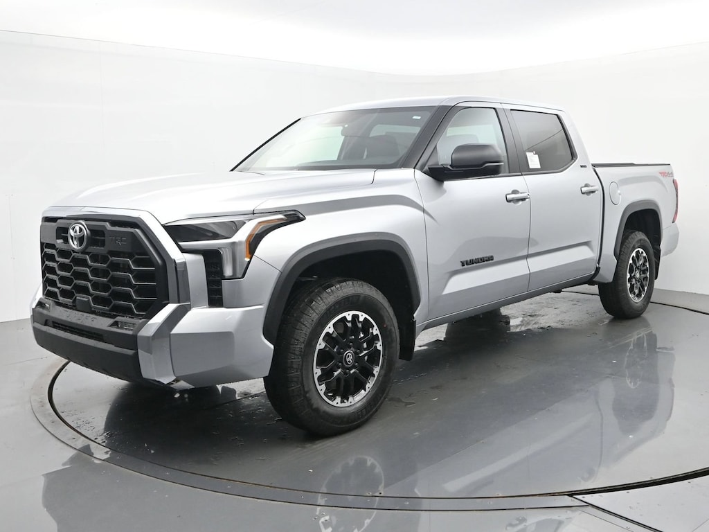 New 2026 Toyota Tundra SR5 SR5 CREWMAX 5.5