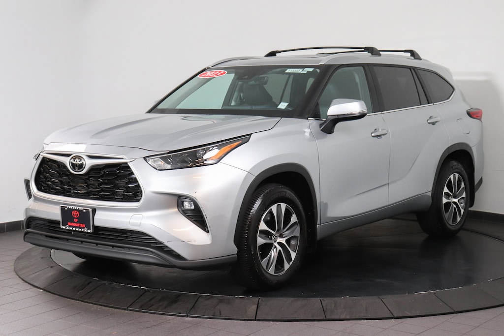 Used 2023 Toyota Highlander XLE SUV