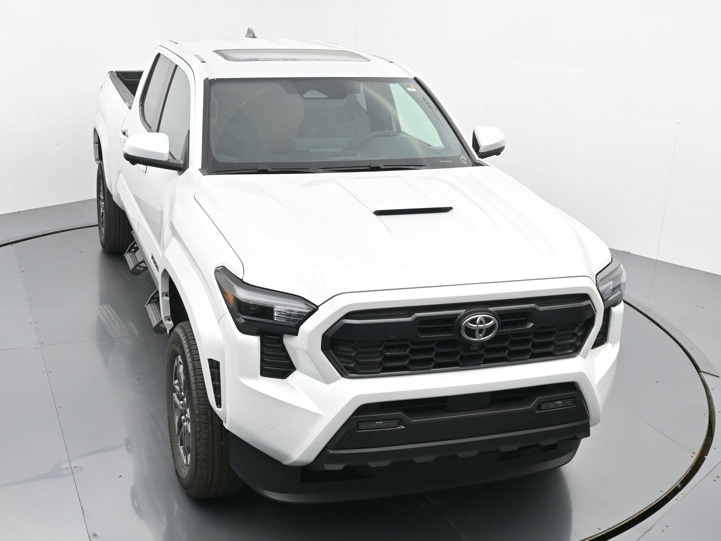 2025 Toyota Tacoma TRD Sport - Photo 30