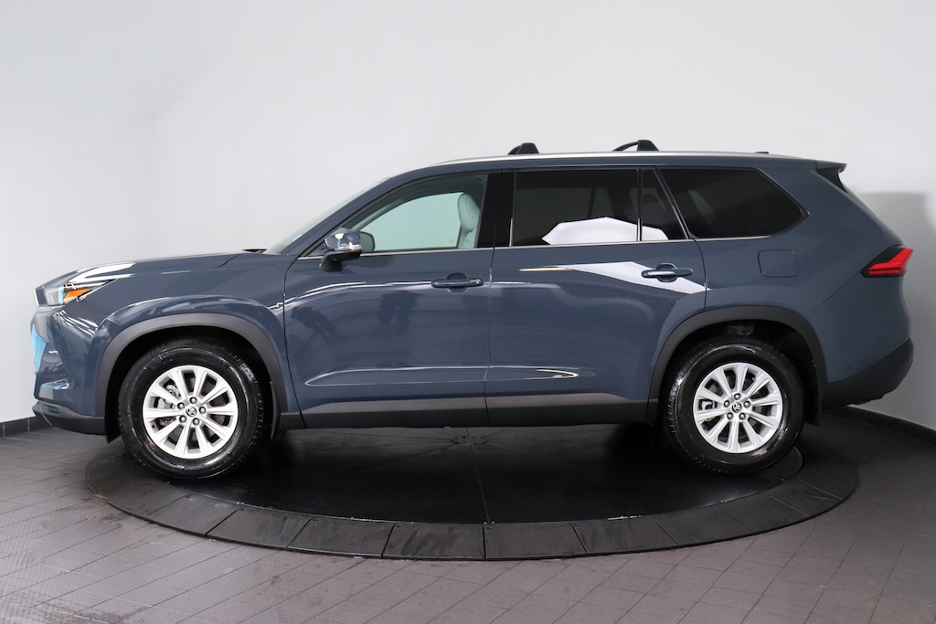 Used 2024 Toyota Grand Highlander XLE SUV