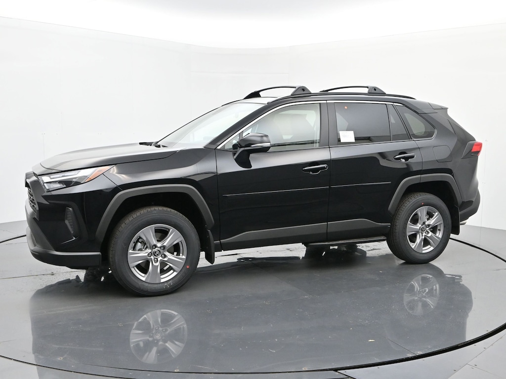 New 2025 Toyota RAV4 XLE XLE AWD SUV