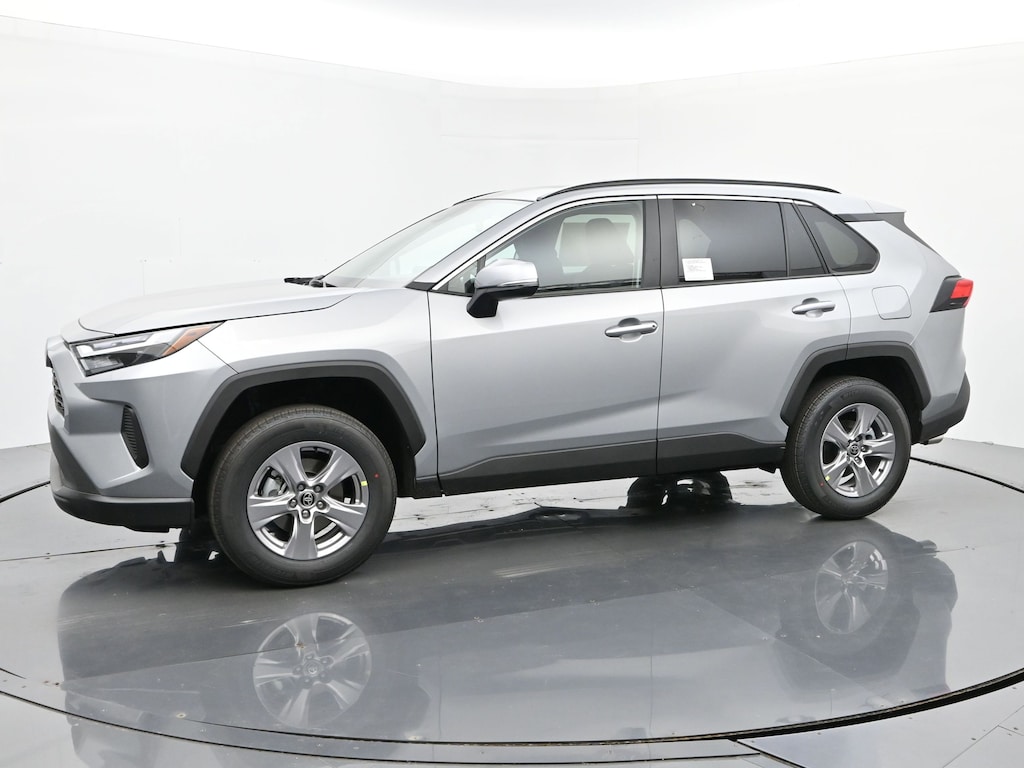 New 2025 Toyota RAV4 XLE XLE AWD SUV