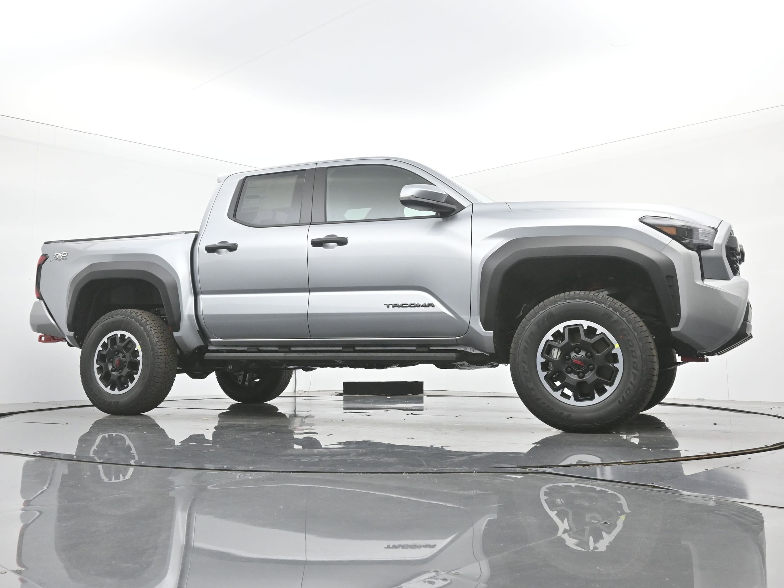 2025 Toyota Tacoma TRD Off Road - Photo 21