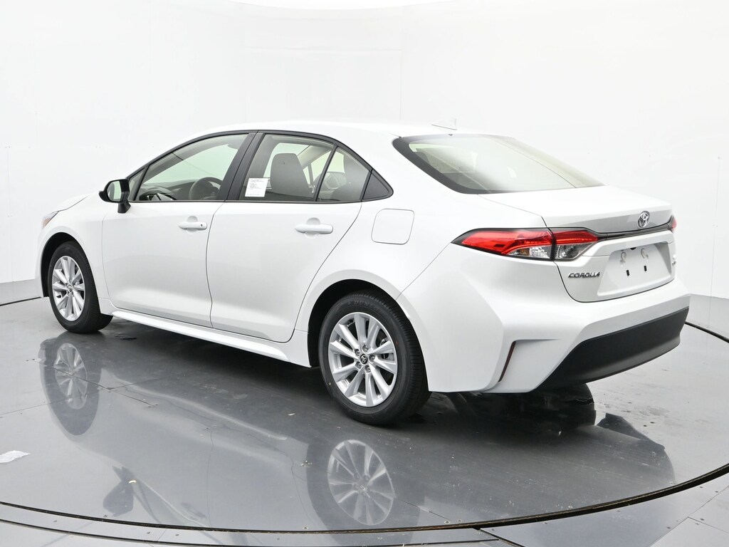 New 2026 Toyota Corolla Hybrid LE LE SEDAN