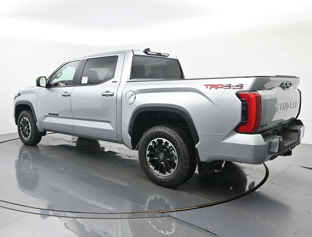 New 2026 Toyota Tundra SR5 SR5 CREWMAX 5.5
