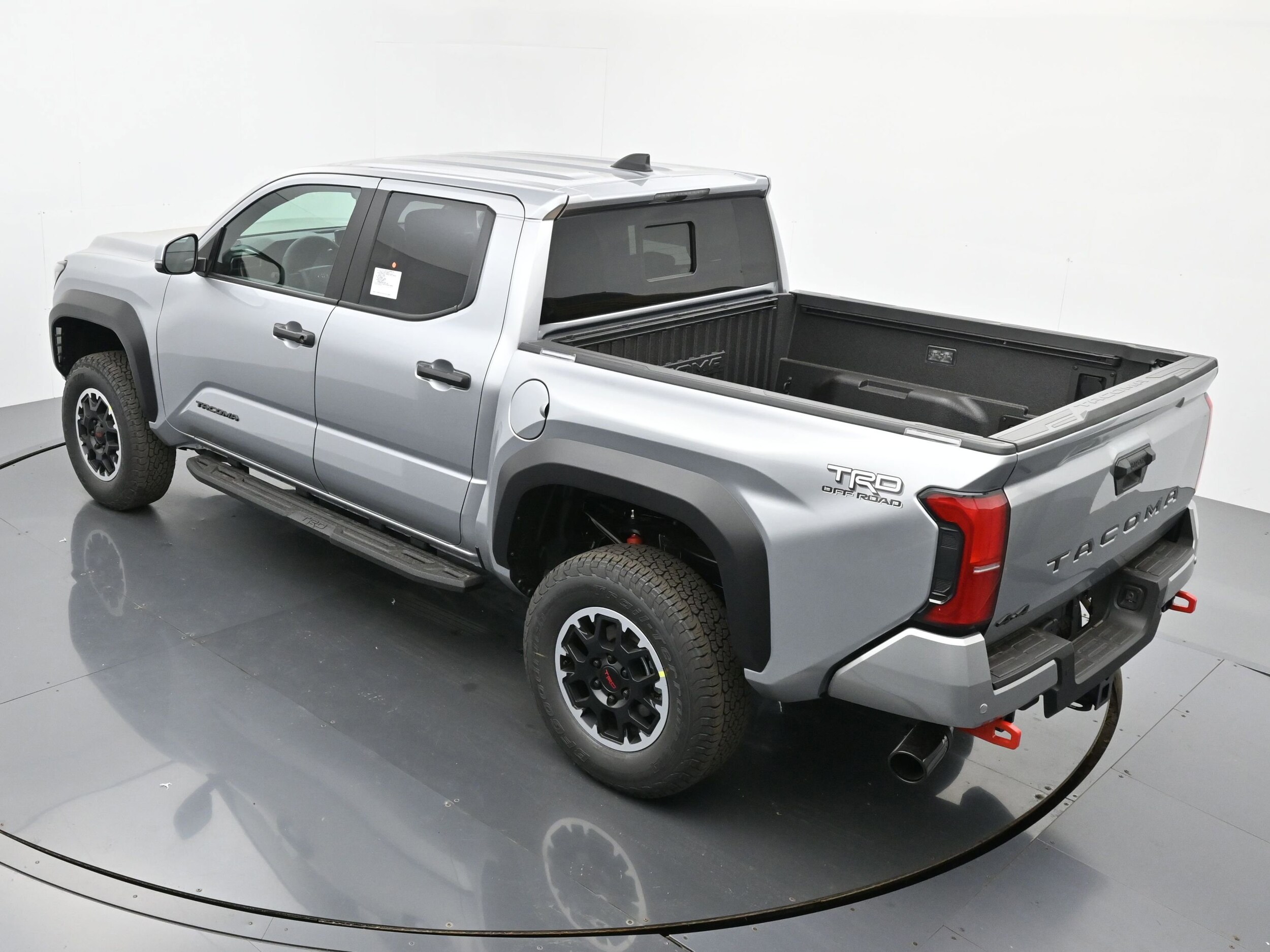 2025 Toyota Tacoma TRD Off Road - Photo 25