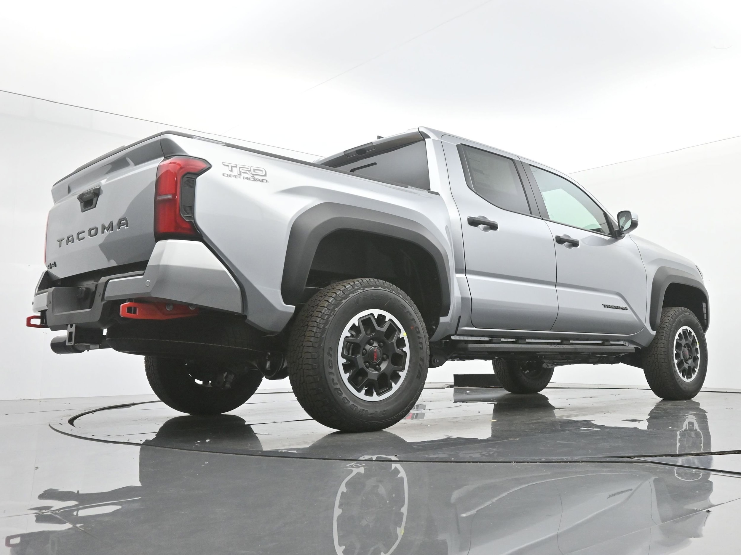 2025 Toyota Tacoma TRD Off Road - Photo 19