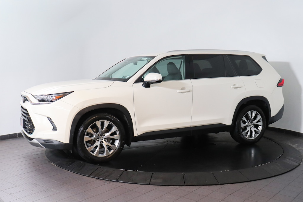 Used 2024 Toyota Grand Highlander Limited SUV