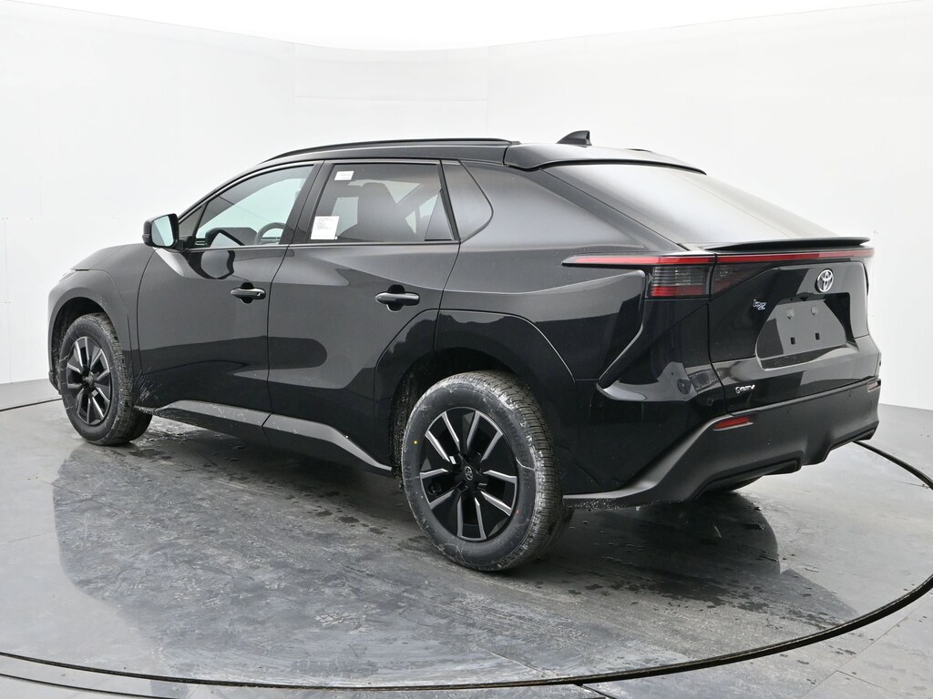 New 2026 Toyota BZ XLE XLE FWD