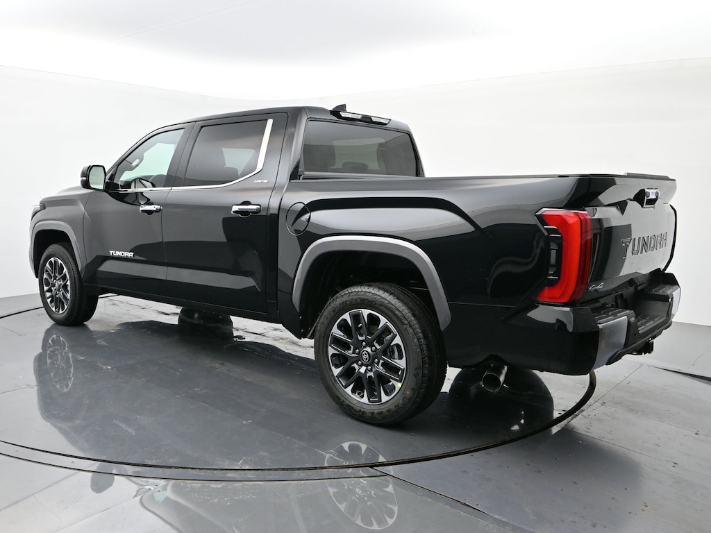 New 2025 Toyota Tundra Limited LIMITED CREWMAX 5.5