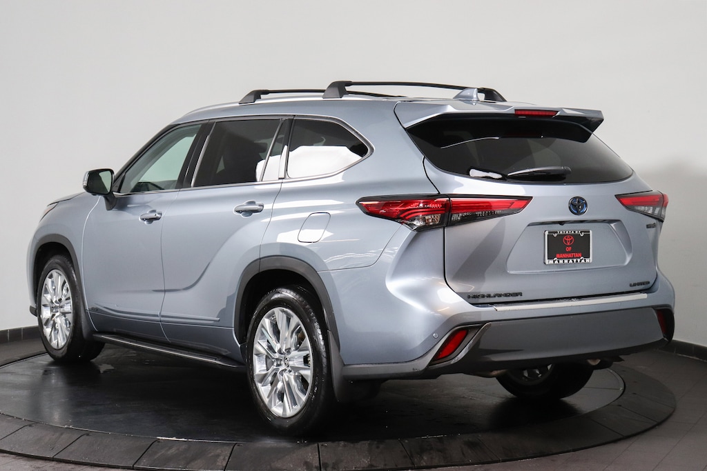 Used 2023 Toyota Highlander Hybrid Limited SUV