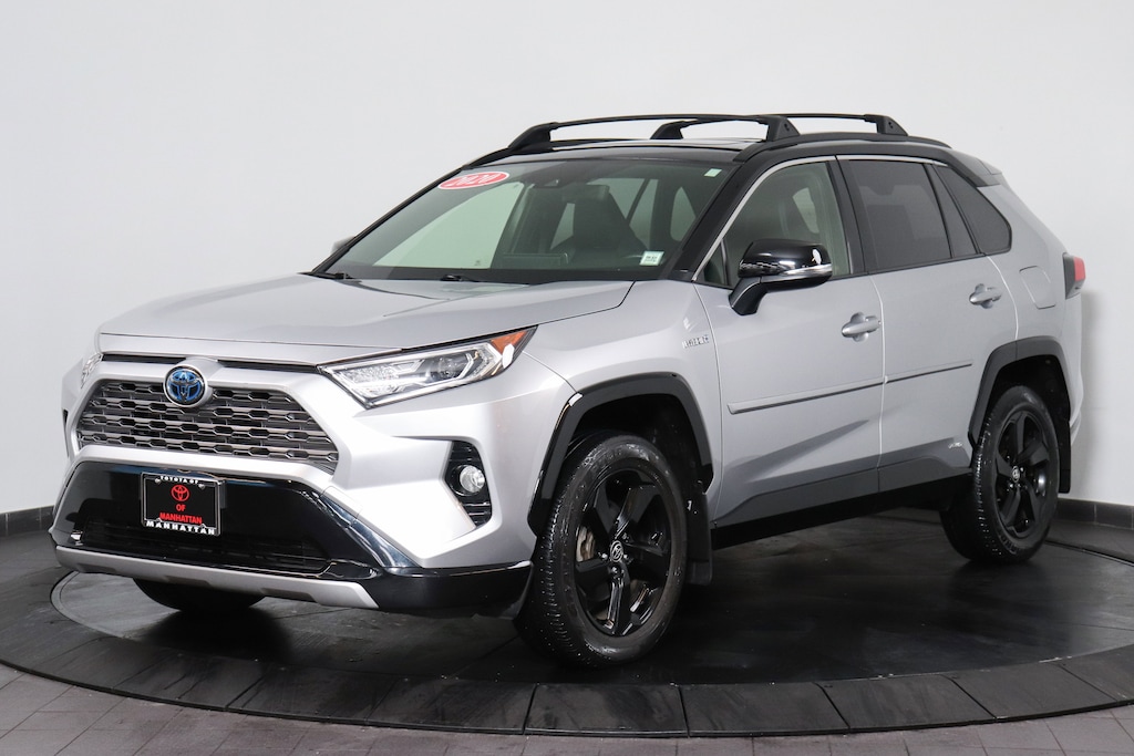 Used 2020 Toyota RAV4 Hybrid XSE SUV