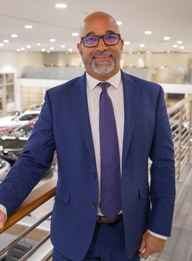 Staff member Malfred Martinez from ID_c4d5242833c9