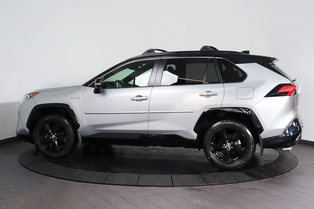 Used 2020 Toyota RAV4 Hybrid XSE SUV