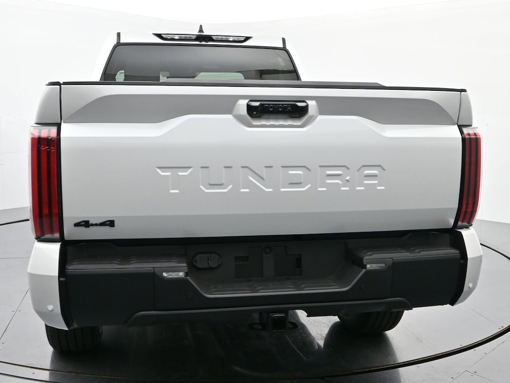 New 2026 Toyota Tundra Limited LIMITED CREWMAX 6.5