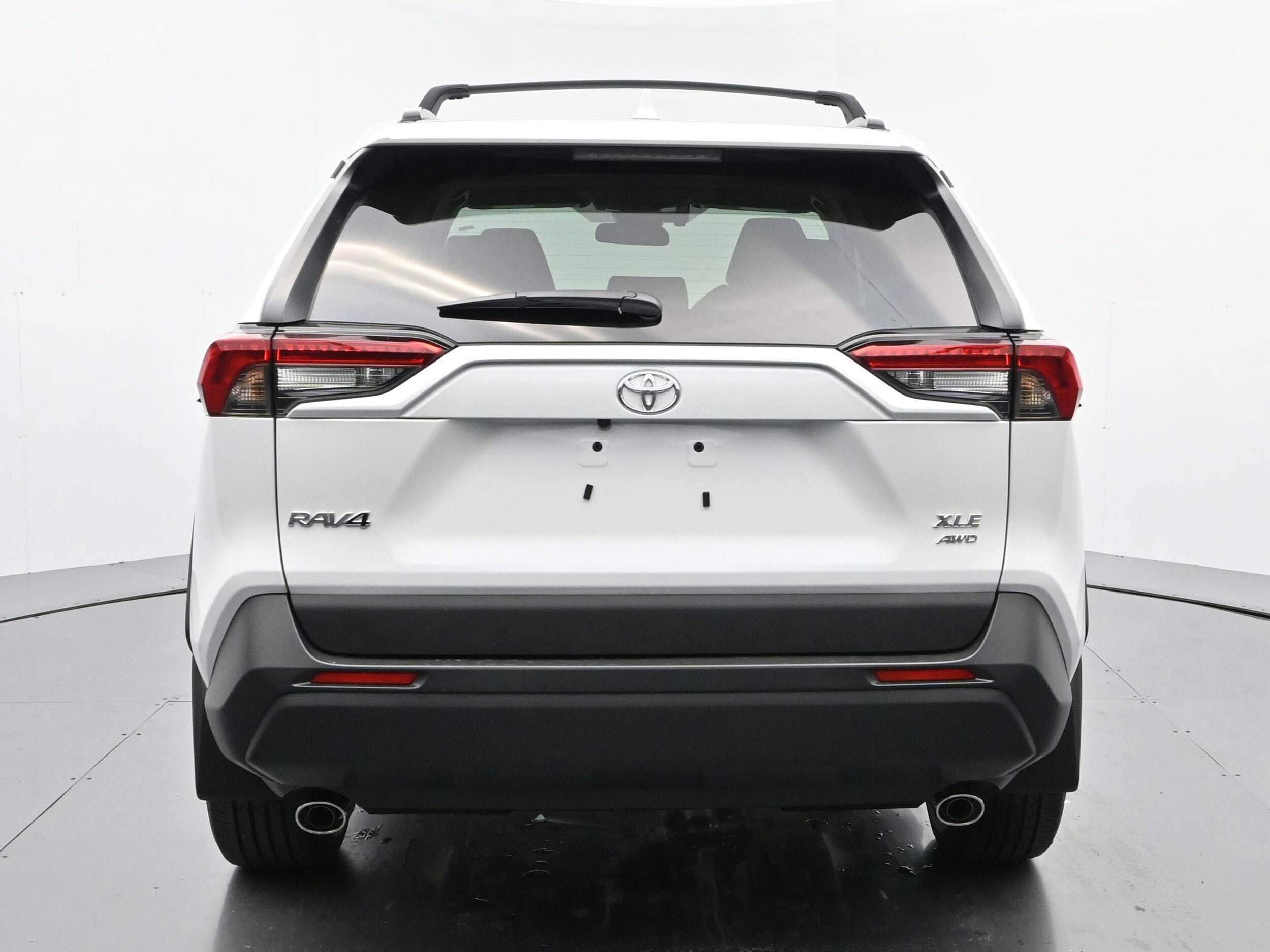 2025 Toyota RAV4 XLE Premium photo 4