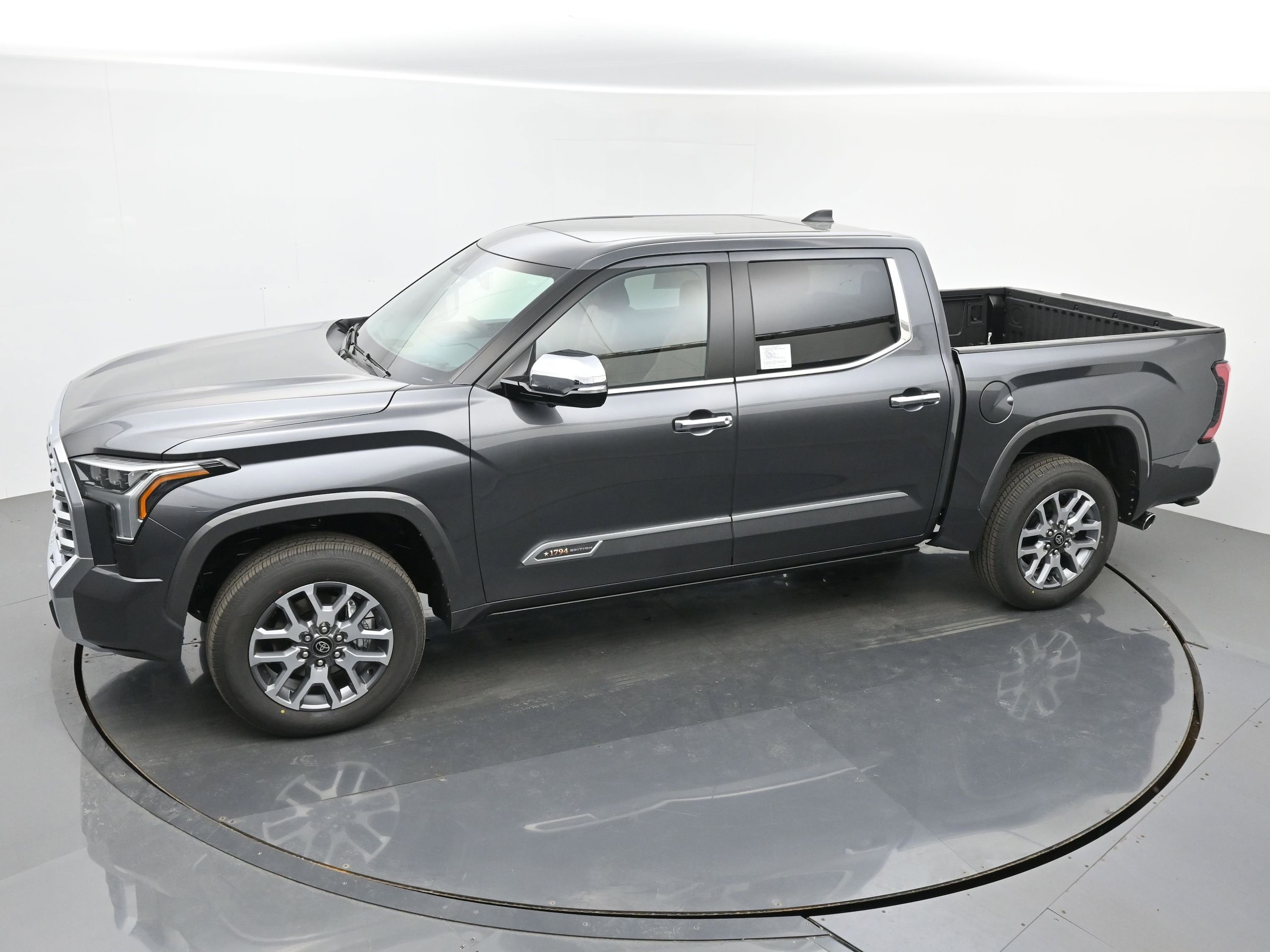 2026 Toyota Tundra 1794 Edition - Photo 20