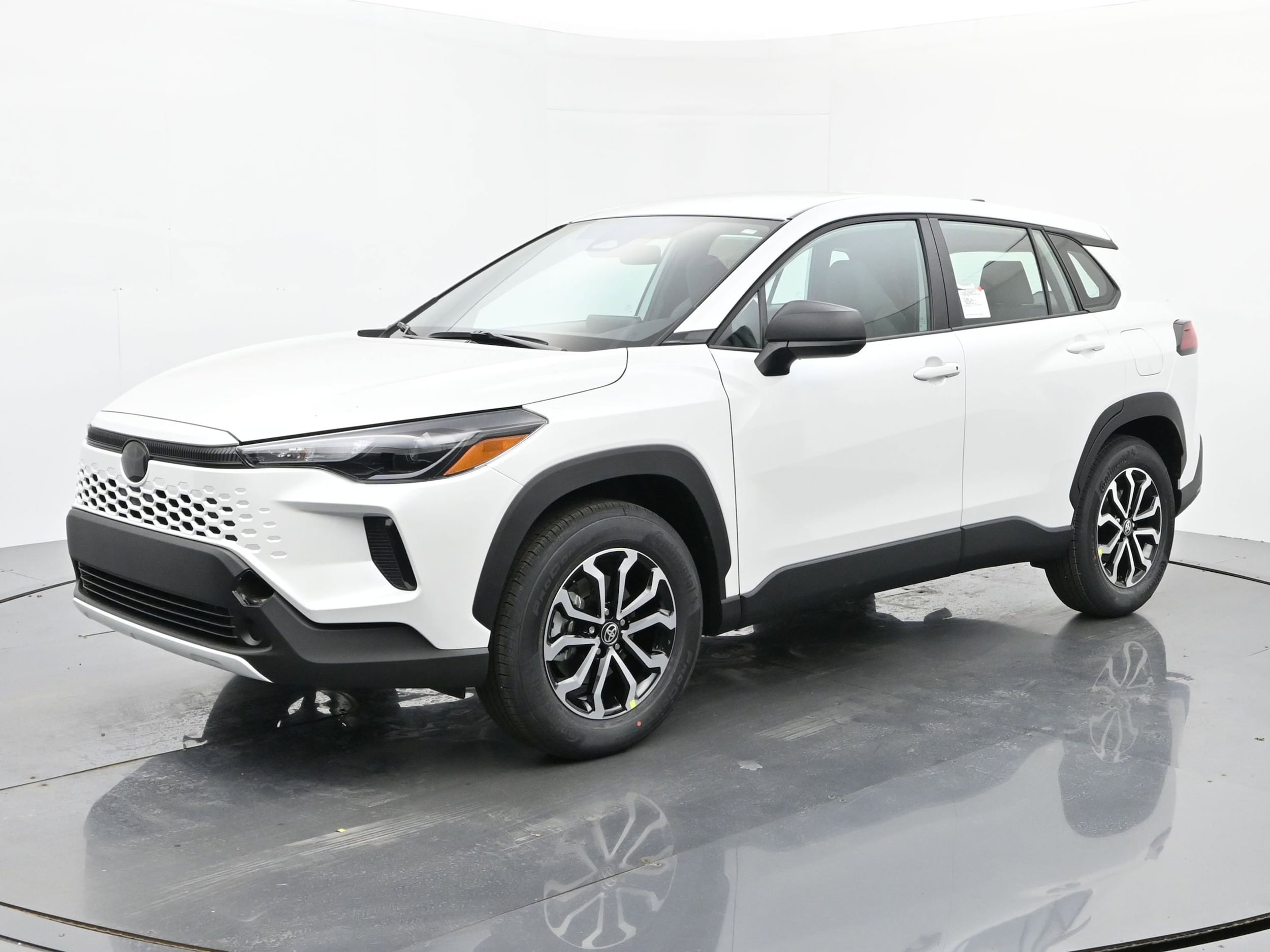 2026 Toyota Corolla Cross S's photo