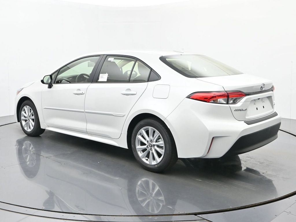 New 2026 Toyota Corolla Hybrid LE LE SEDAN