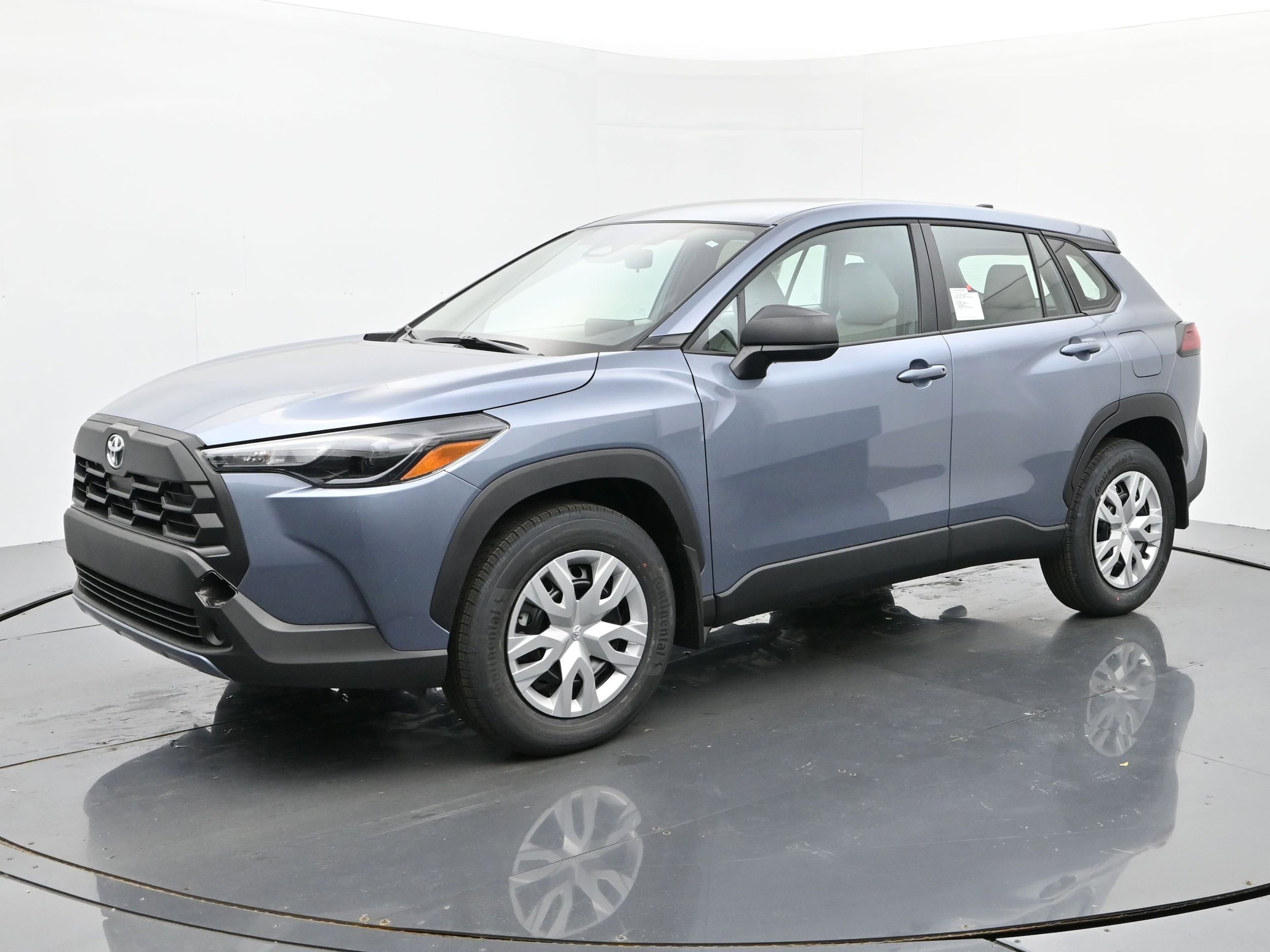 2026 Toyota Corolla Cross L's photo