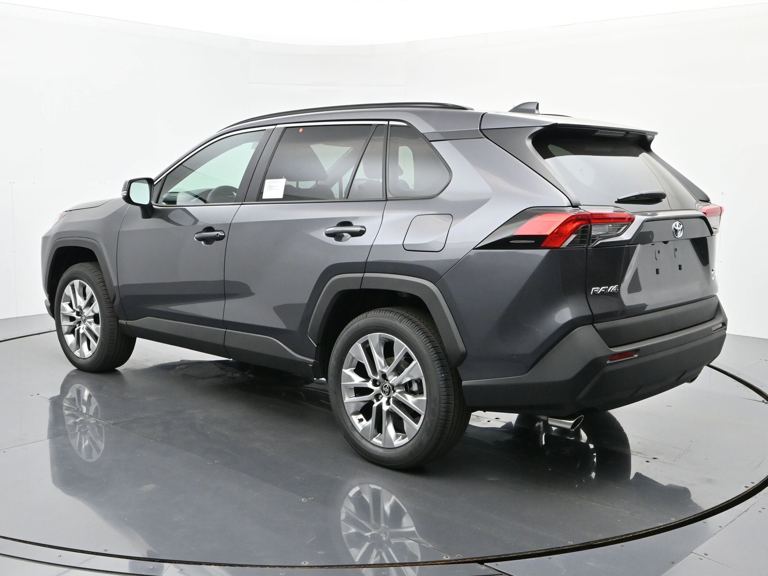 2025 Toyota RAV4 XLE Premium photo 3