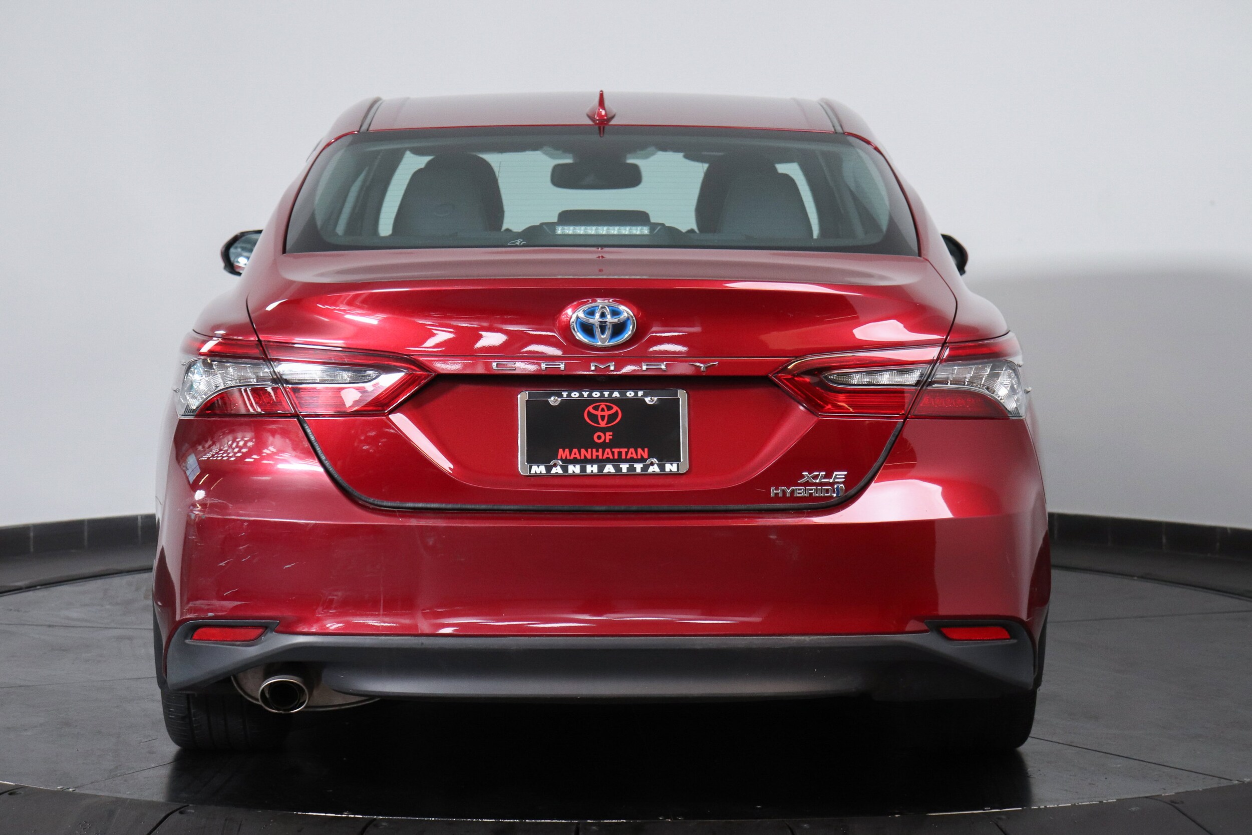 2022 Toyota Camry Hybrid XLE photo 4