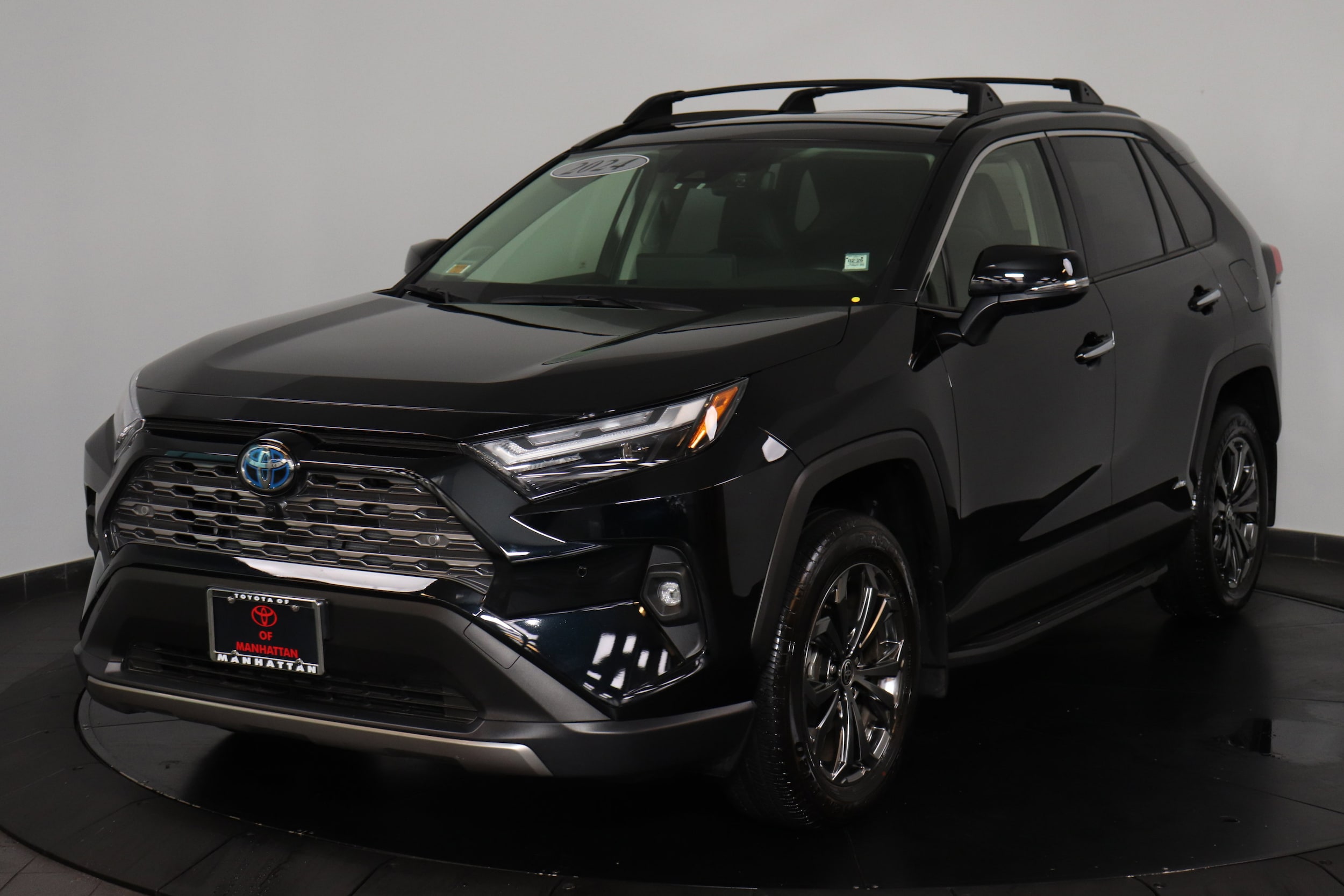 2024 Toyota RAV4 Limited's photo