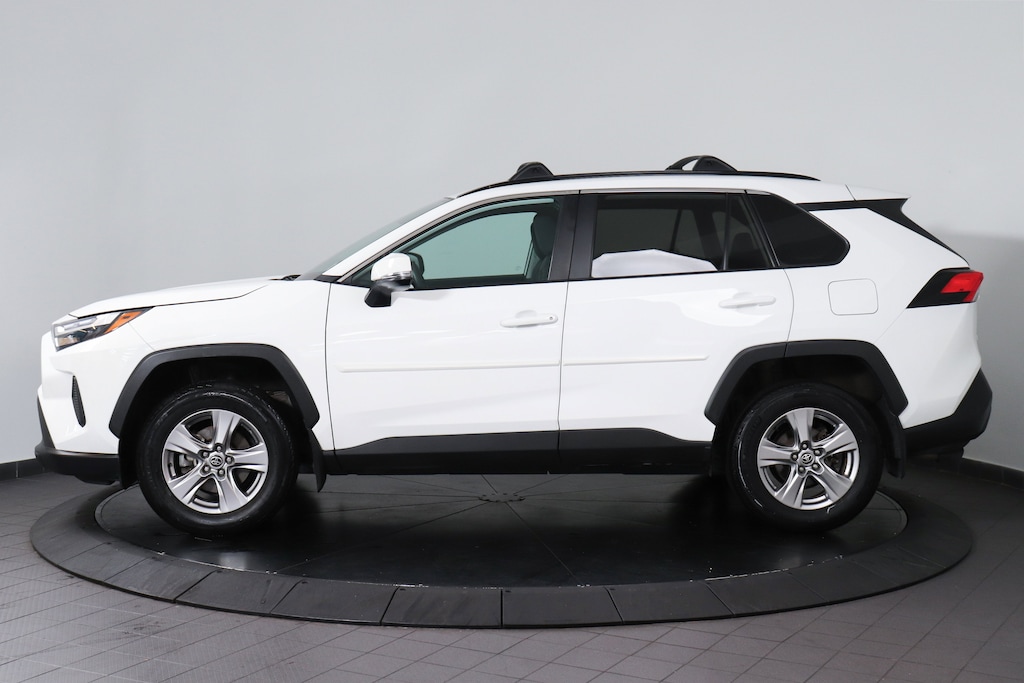 Used 2022 Toyota RAV4 XLE SUV
