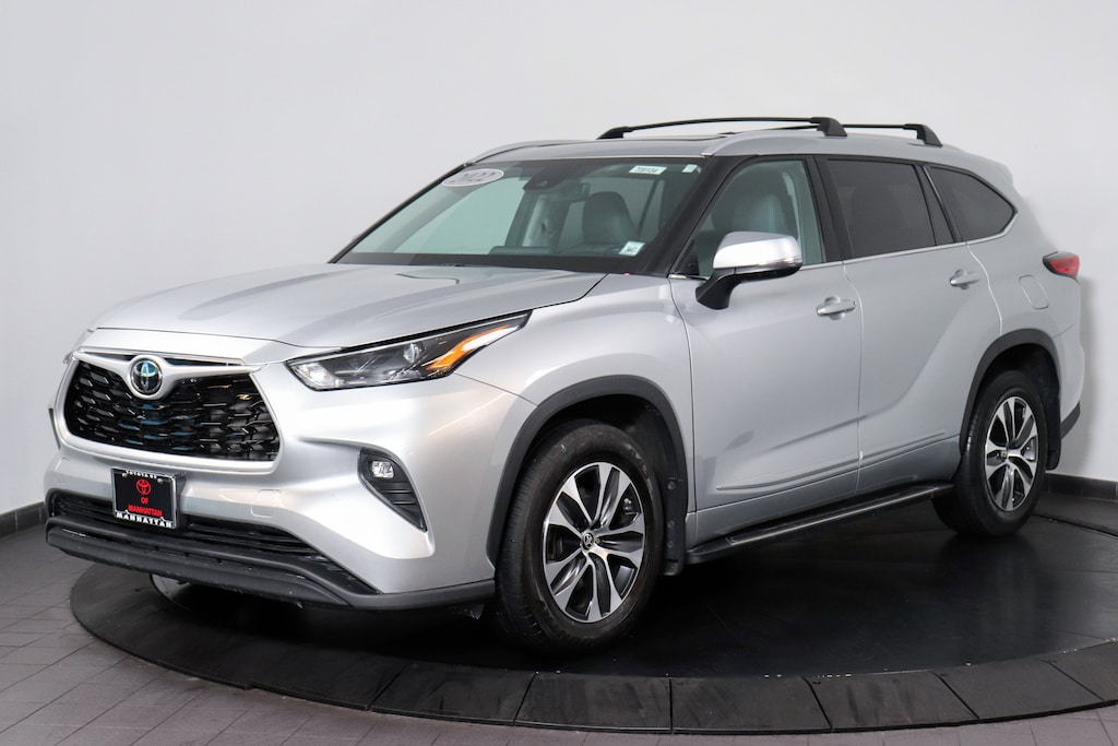 Used 2022 Toyota Highlander XLE SUV