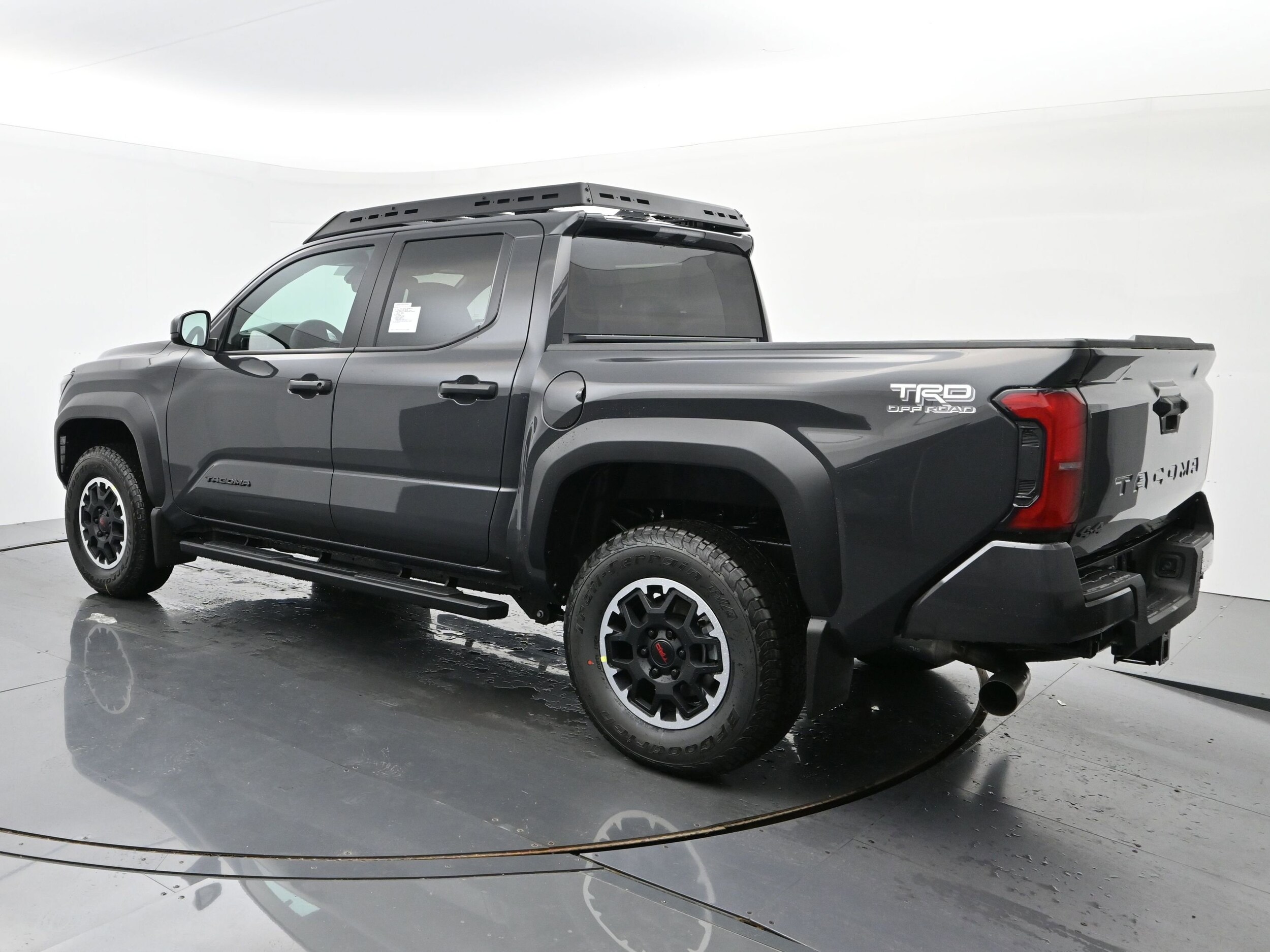 2025 Toyota Tacoma TRD Off-Road 4x4 Double Cab photo 3
