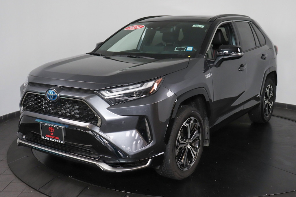 Used 2024 Toyota RAV4 Prime XSE SUV