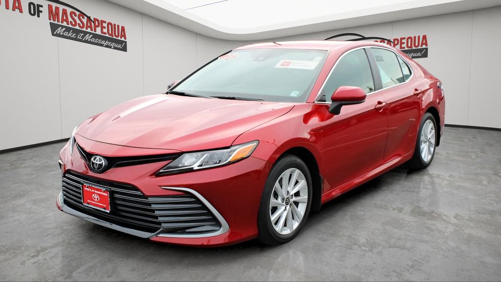 2023 Toyota Camry Sedan 