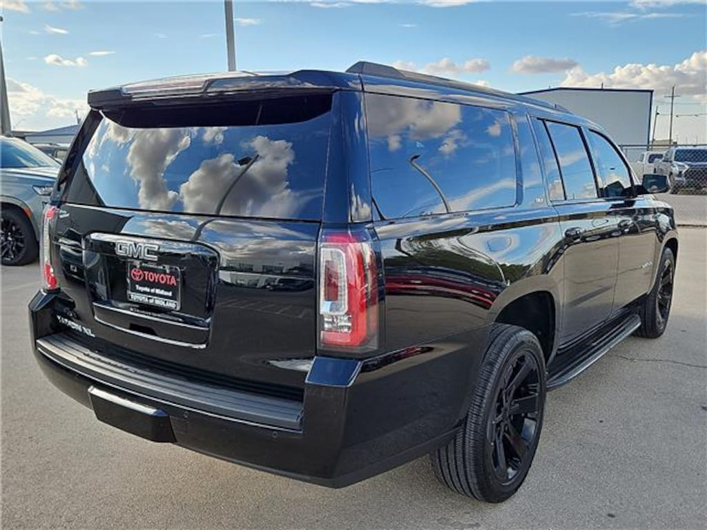 Used 2020 GMC Yukon XL SLT SUV
