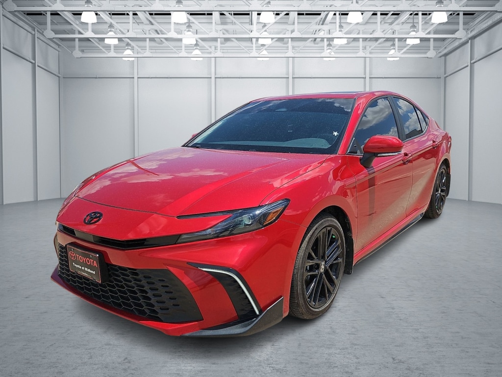 Certified 2025 Toyota Camry SE Sedan