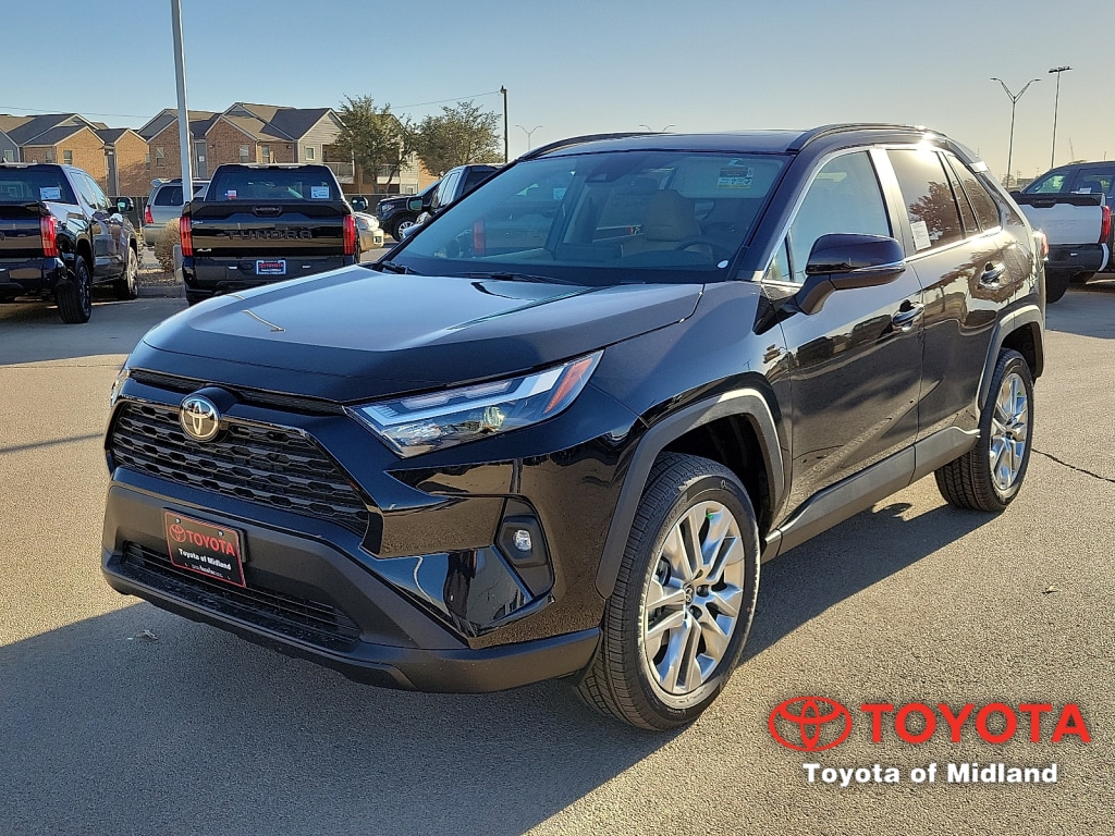 2025 Toyota RAV4 XLE Premium's photo