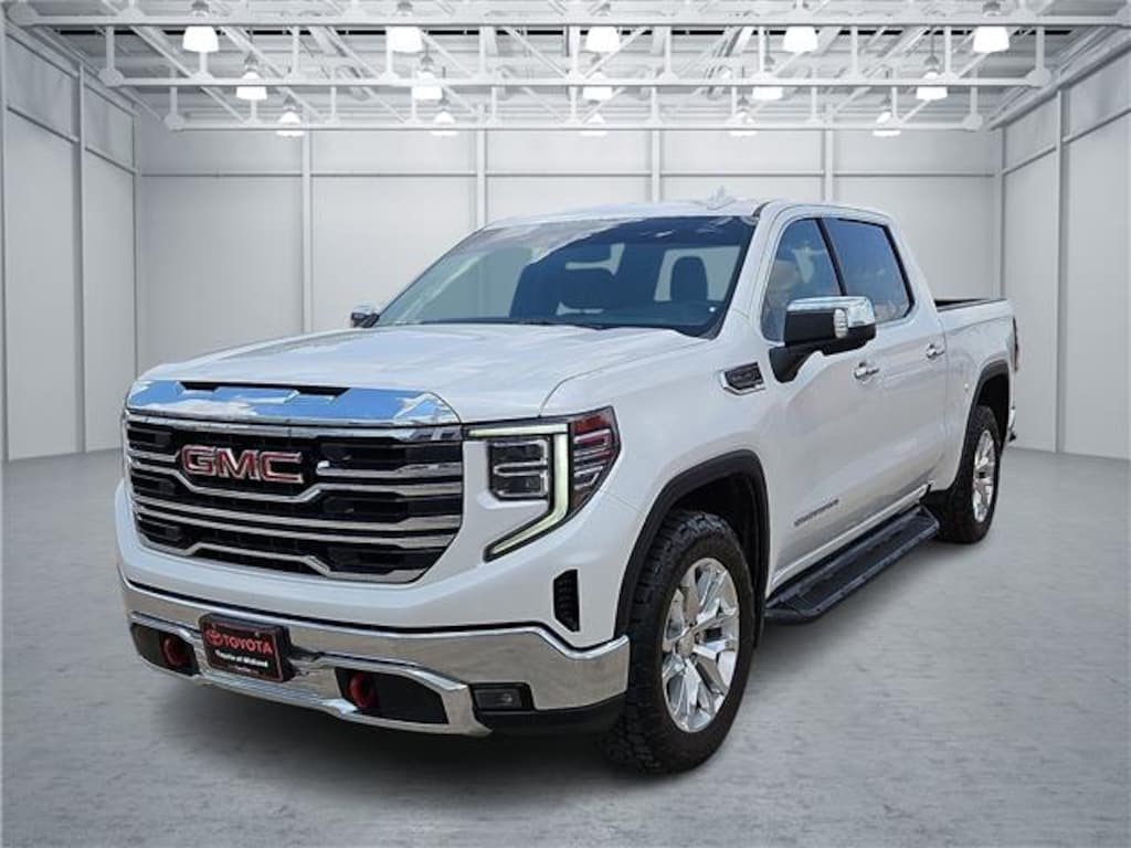 Used 2022 GMC Sierra 1500 SLT Truck Crew Cab