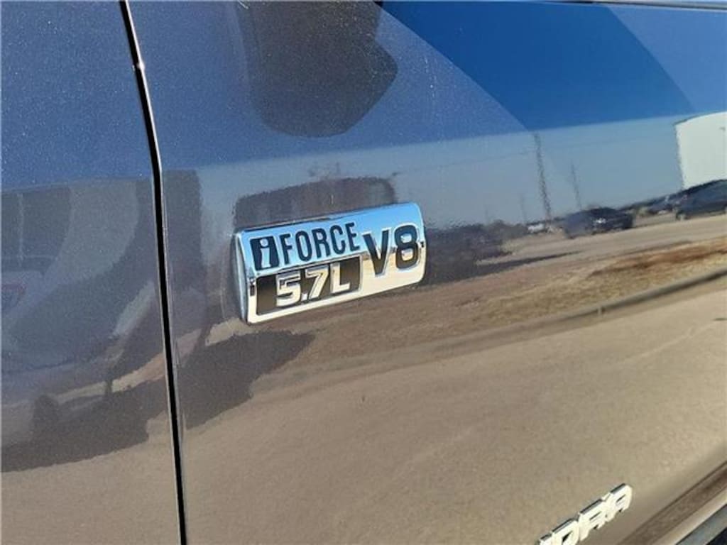 Used 2018 Toyota Tundra Limited 5.7L V8 w/FFV Truck CrewMax