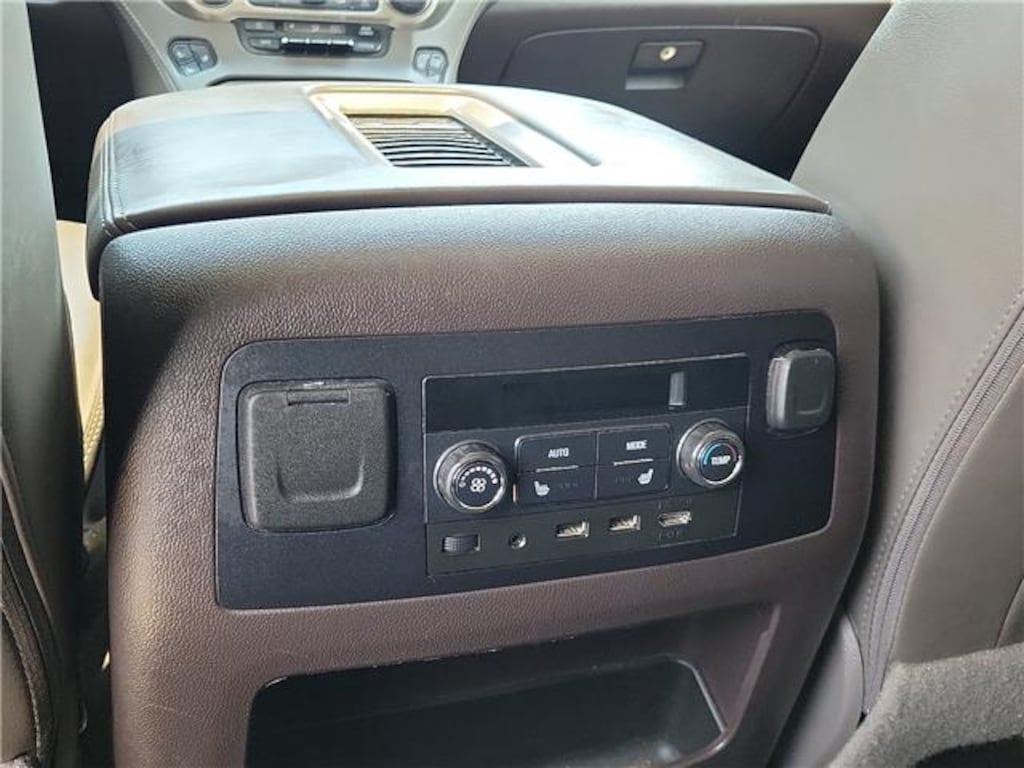 Used 2018 GMC Yukon Denali SUV