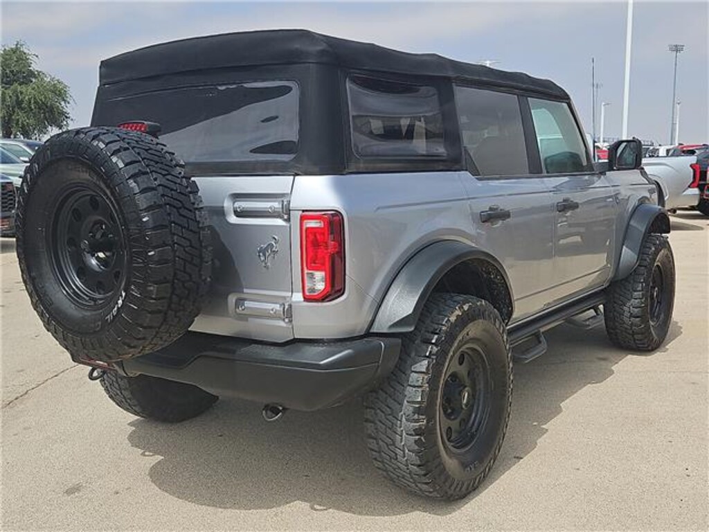 Used 2021 Ford Bronco SUV