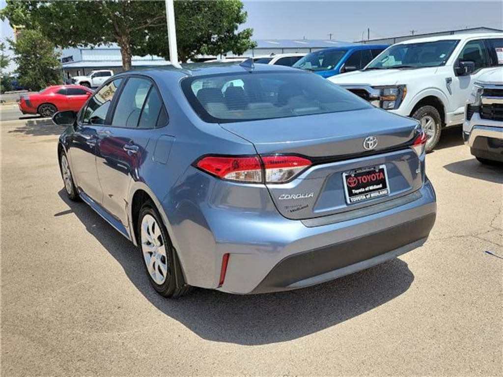 Used 2025 Toyota Corolla LE Sedan