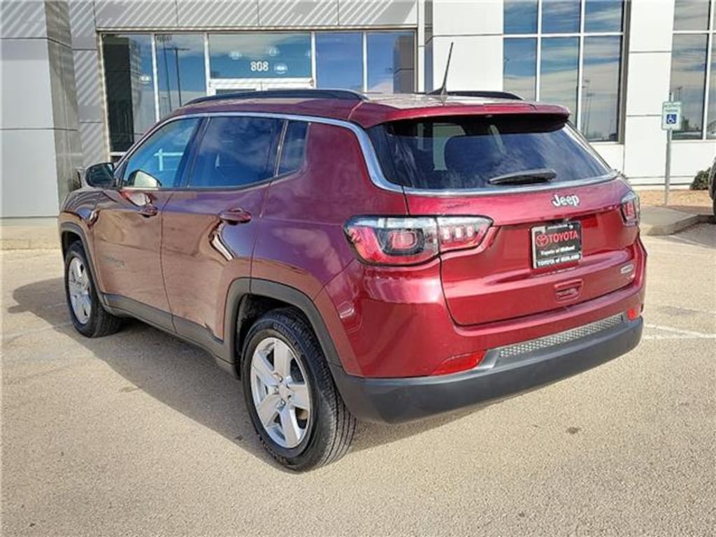 Used 2022 Jeep Compass Latitude SUV