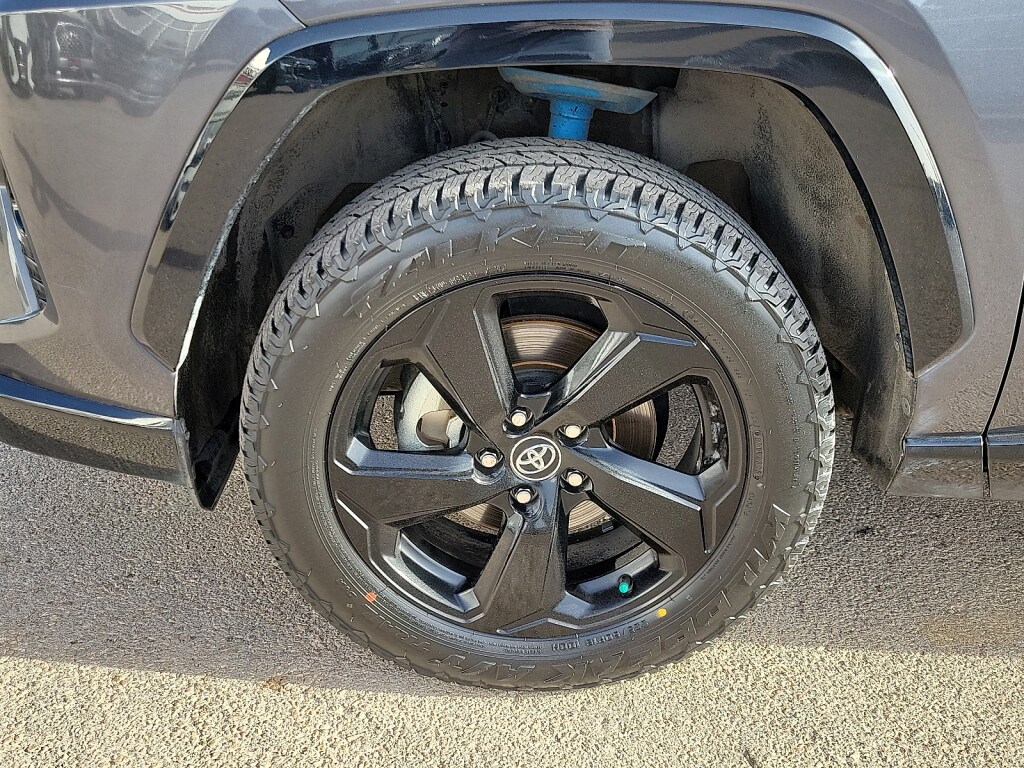 Used 2020 Toyota RAV4 Hybrid XSE SUV